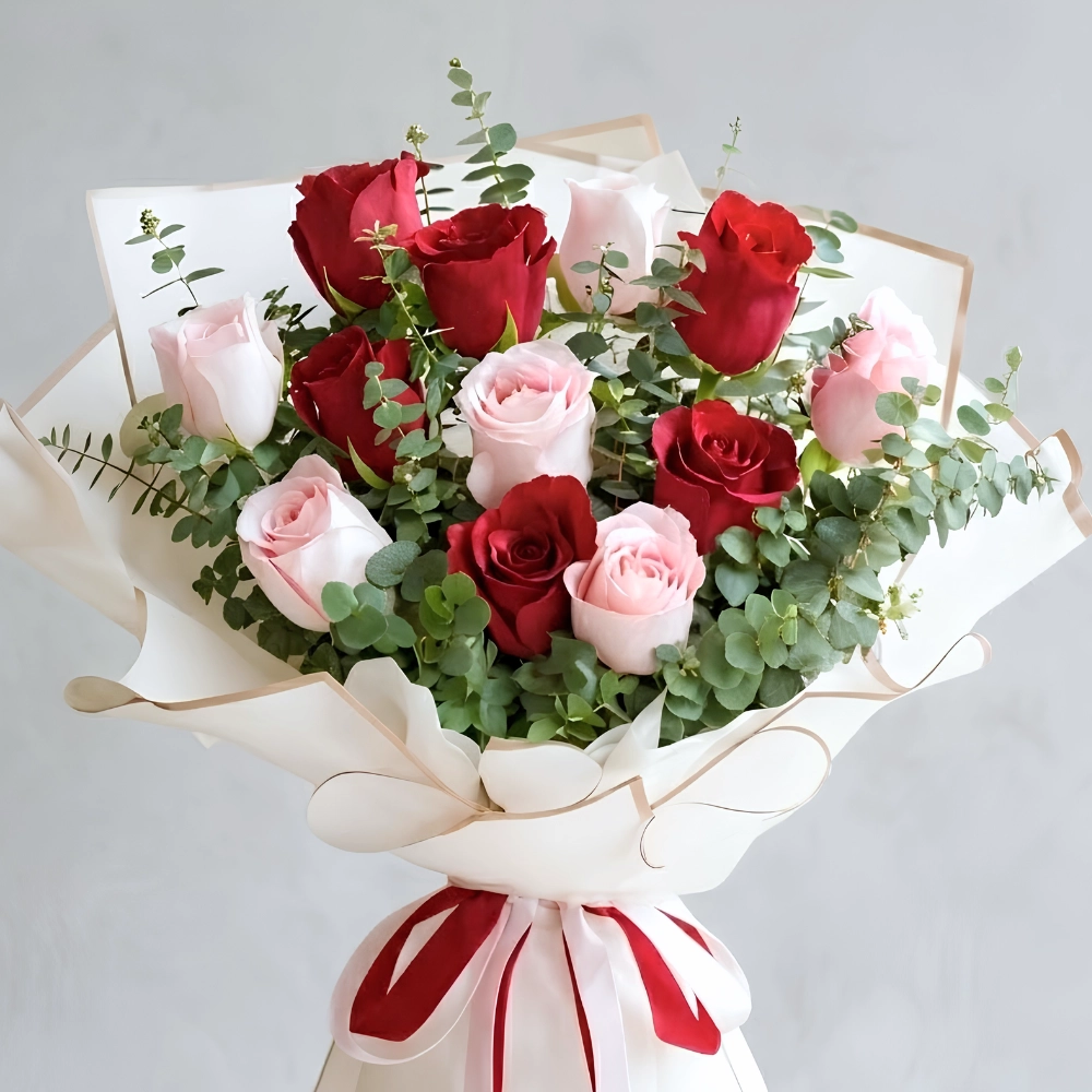 Premium Mixed Rose Bouquet in UAE