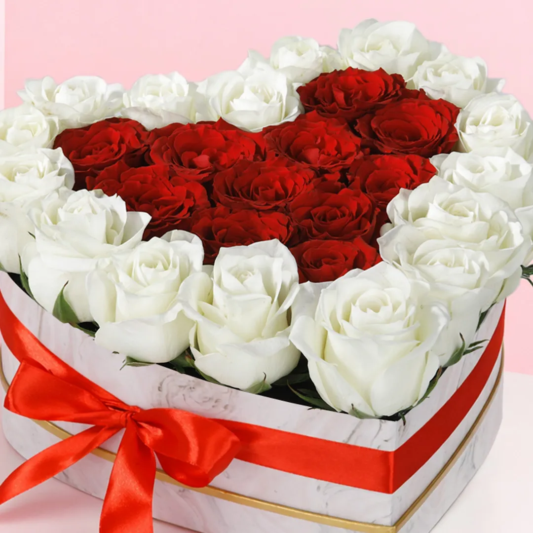 Red & White Rose Heart Box