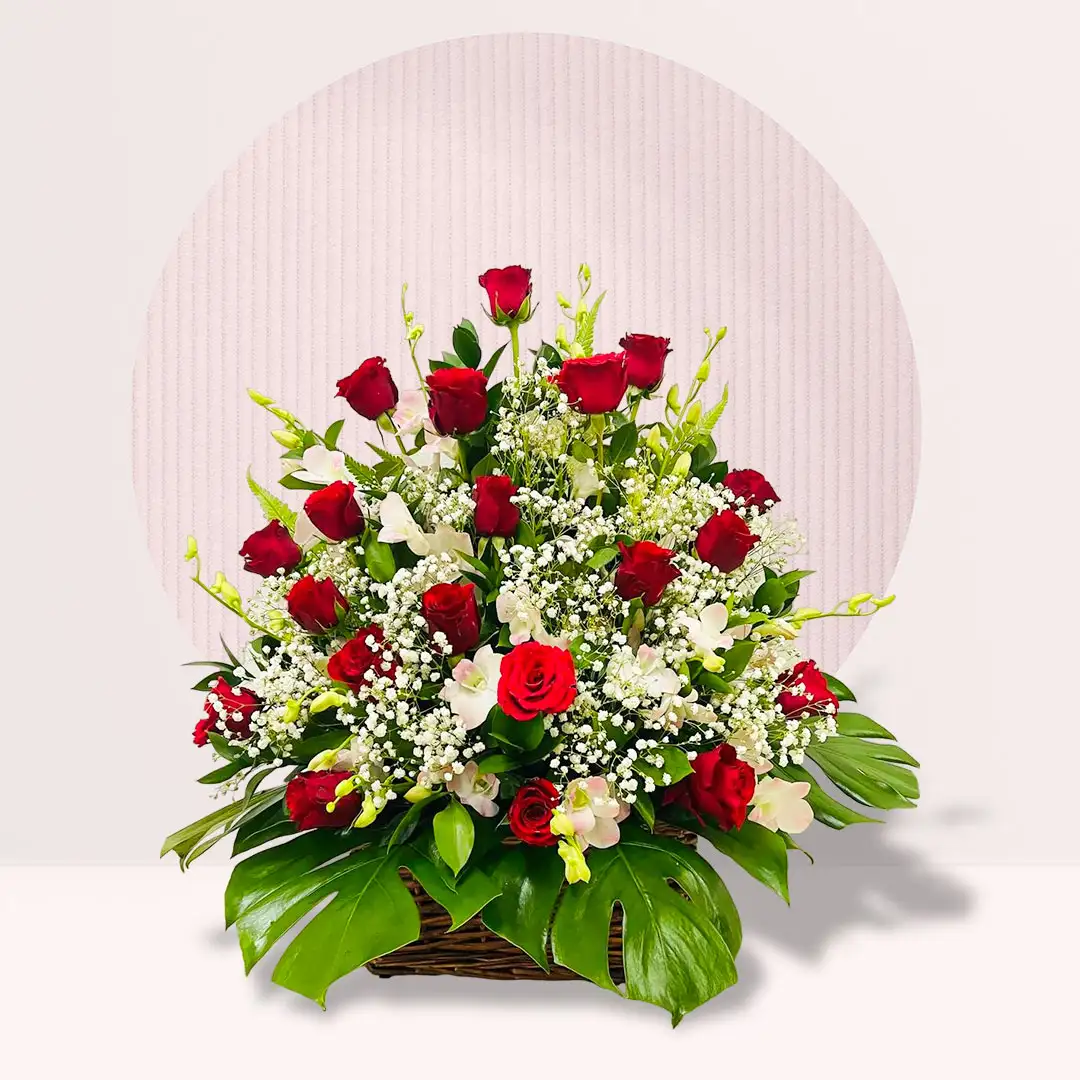 Love Red Rose Floral Arrangement