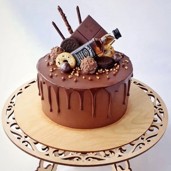 Whisky Lover’s Birthday Cake