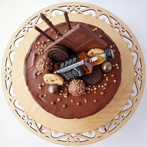 Whisky Lover’s Birthday Cake