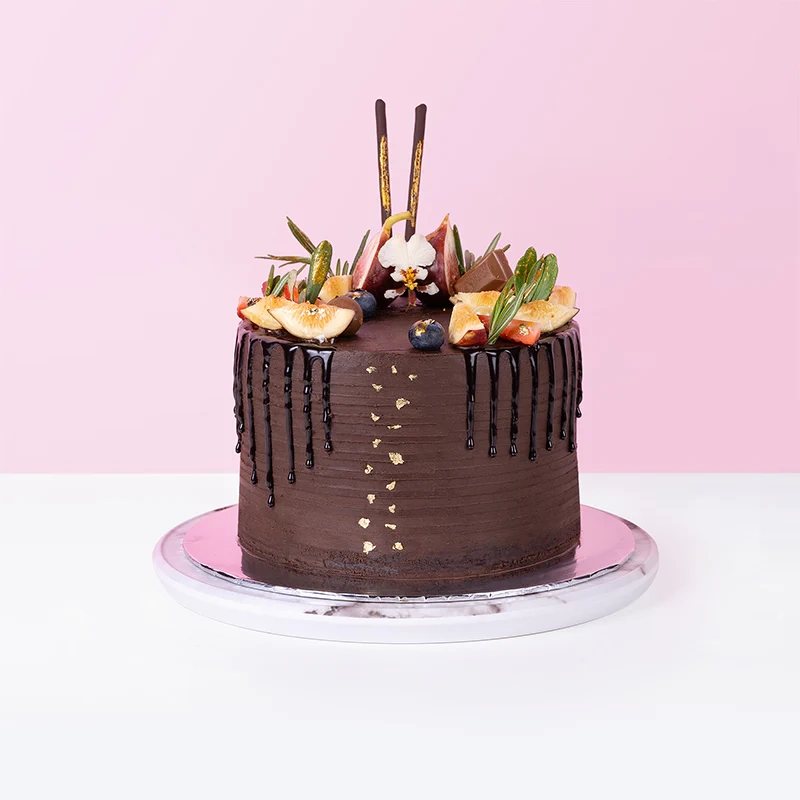 Chocolate And Fruit Piece Cake