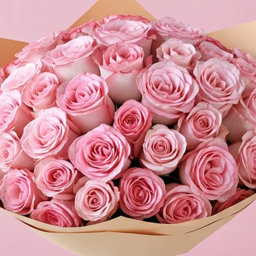 Pink Rose Charm Flower Bouquet
